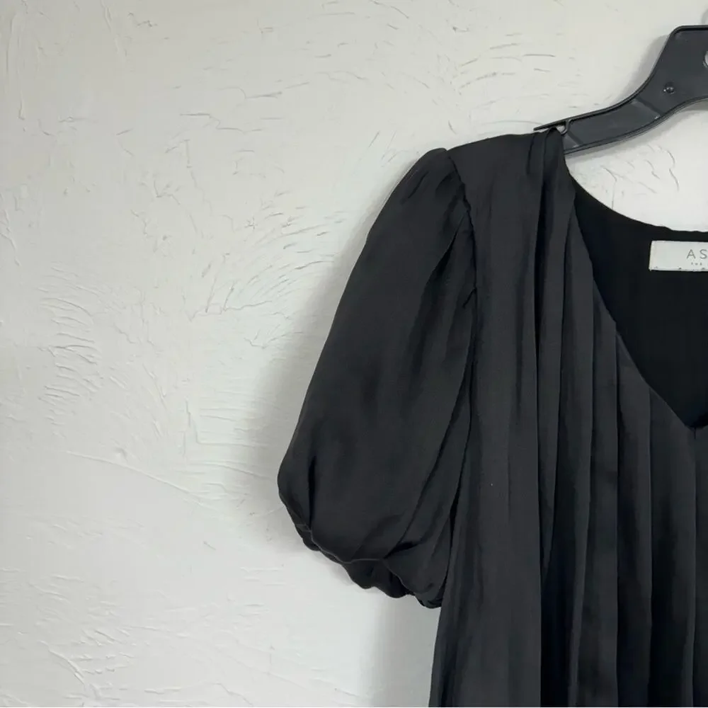 Astr The Label Satin Short Sleeve Blouse Womens XS Bubble Hem Puff Sleeve Shirt